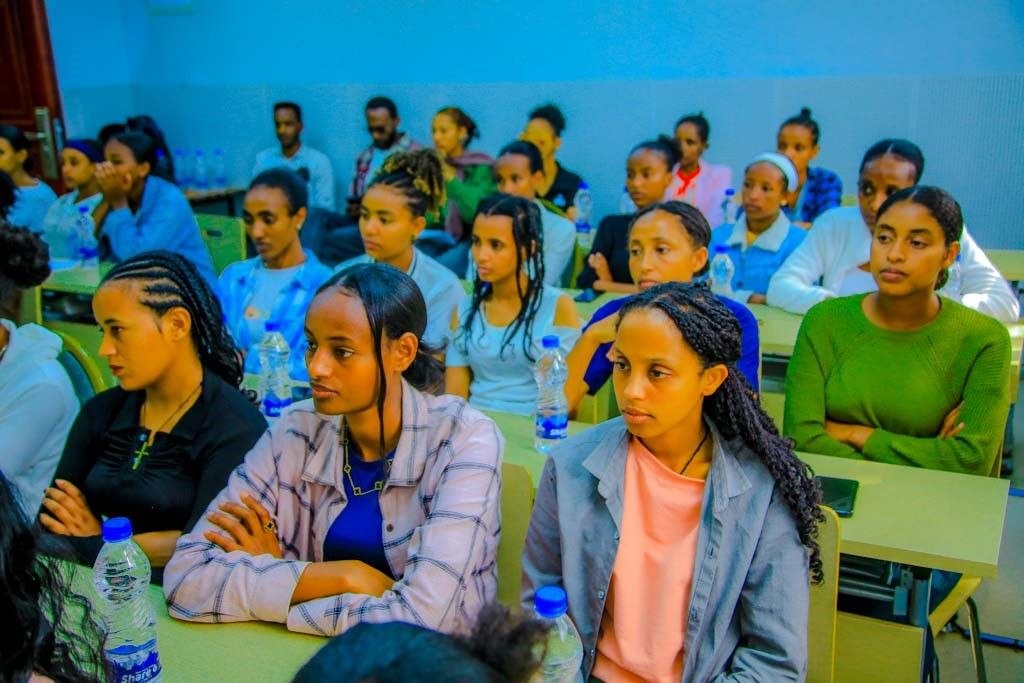 WIT and INDMET Project Organized Training and Award Program for Female Engineering Students